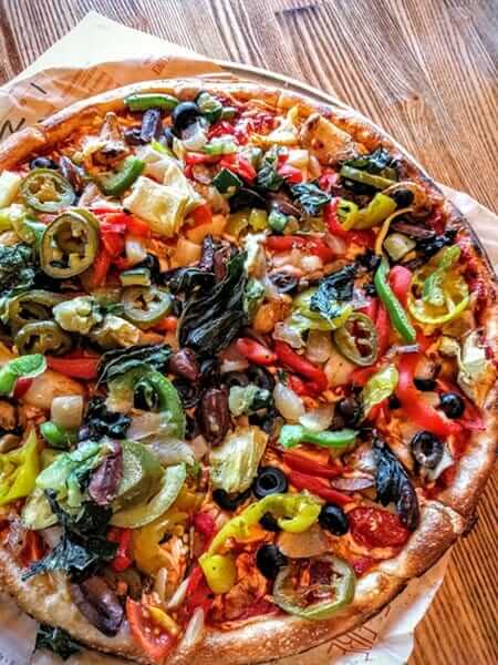 Healthiest Pizza Places to Satisfy Your Cravings | Blaze Pizza | FastFoodMenuPrices.com