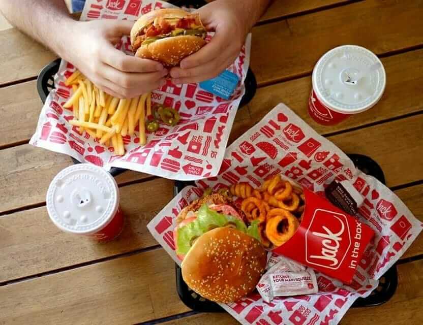 Carl’s Jr. vs Jack in the Box – Which Burger Chain Should You Go to? | Jack in the Box | FastFoodMenuPrices.com