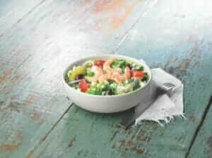 Panera Bread Greek Salad | Gluent-Free Fast Food Options | Fastfoodmenuprices.com