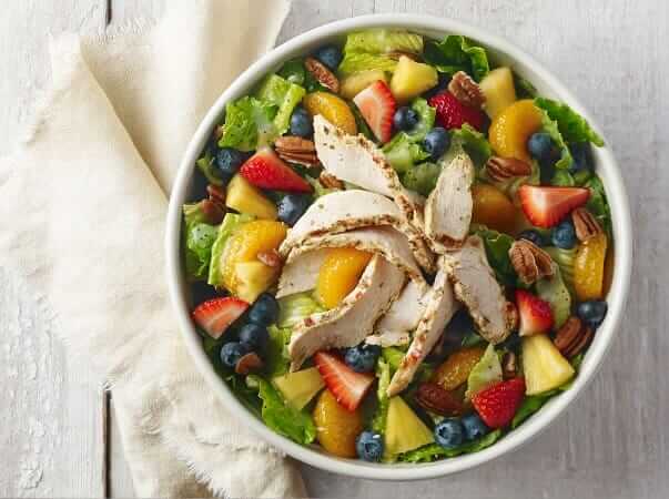 Top 11 Low-Calorie Fast Food Options | Panera Bread Strawberry Poppyseed Chicken Salad | FastFoodMenuPrices.com