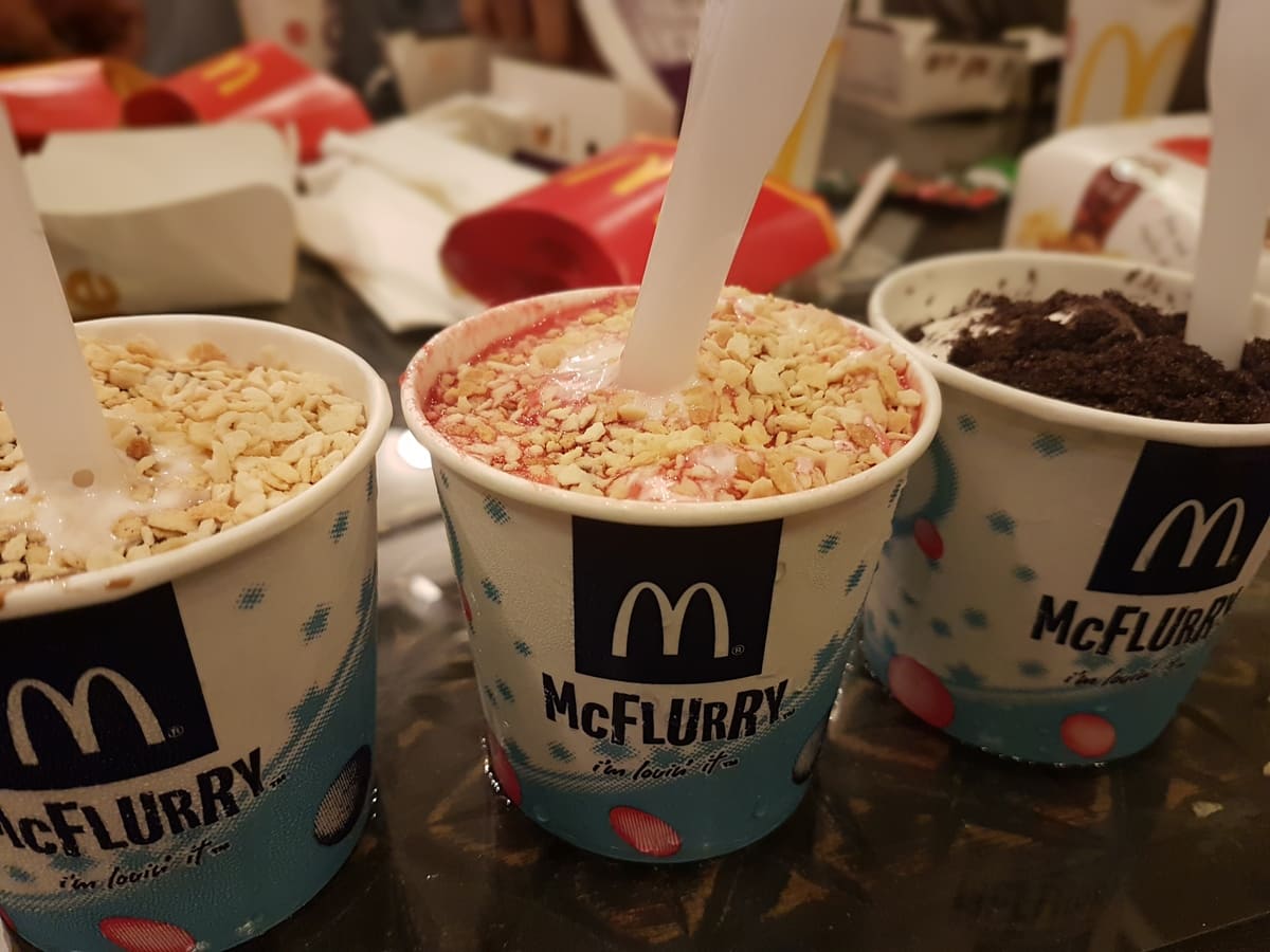 McDonalds McFlurry 3 cups